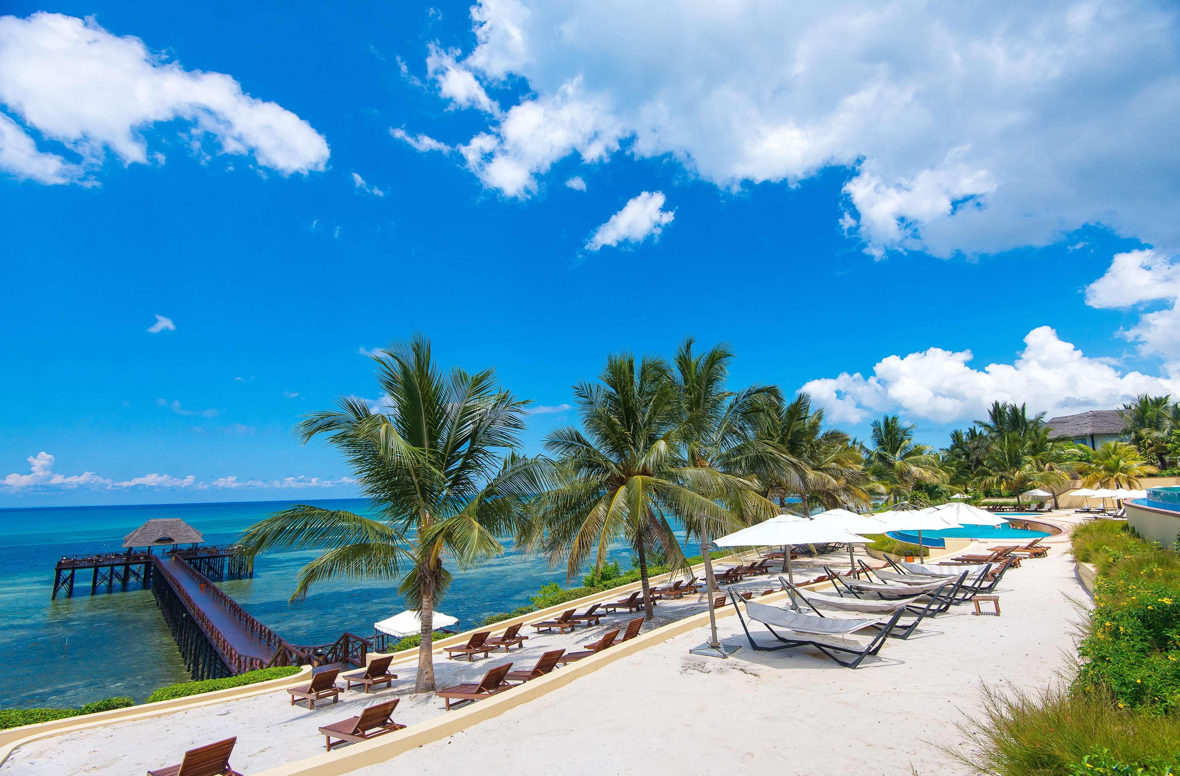 Sea Cliff Resort & Spa Занзибар Экстерьер фото