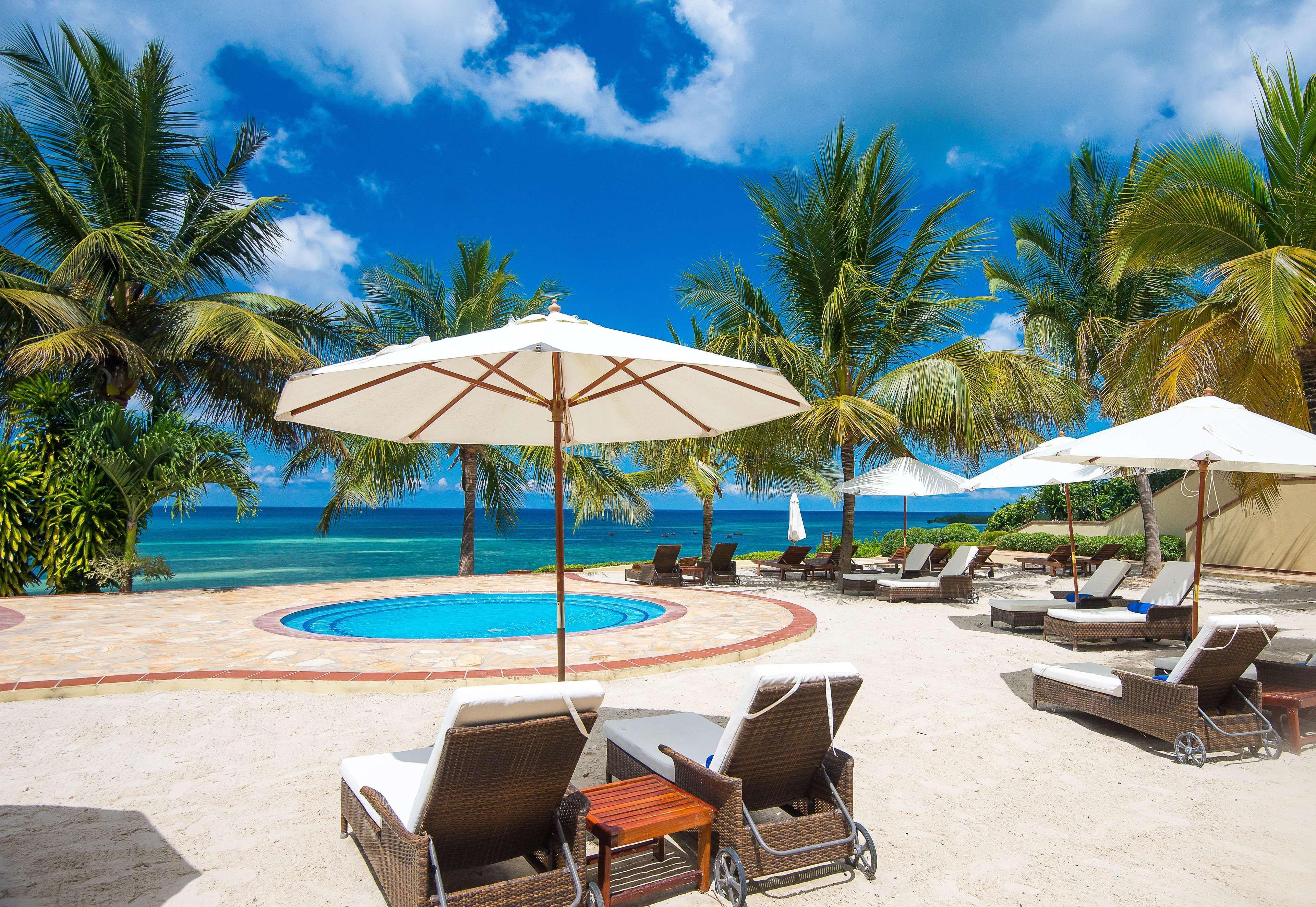 Sea Cliff Resort & Spa Занзибар Экстерьер фото