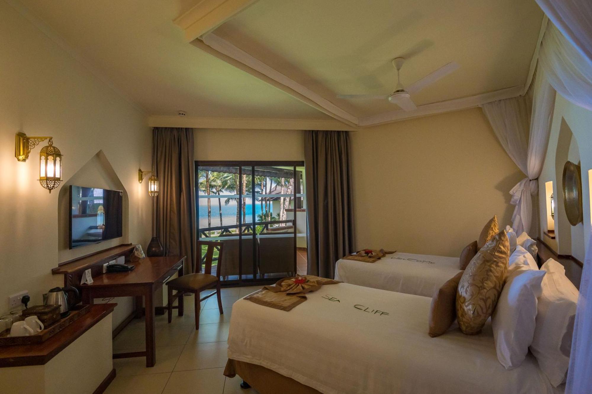 Sea Cliff Resort & Spa Занзибар Экстерьер фото