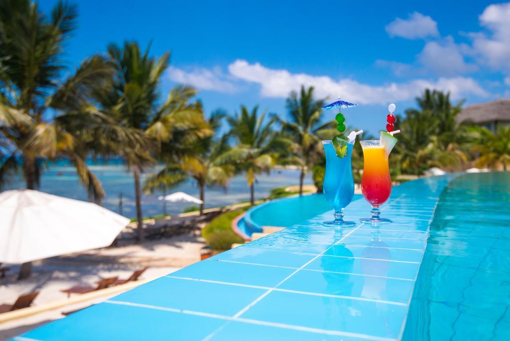 Sea Cliff Resort & Spa Занзибар Экстерьер фото